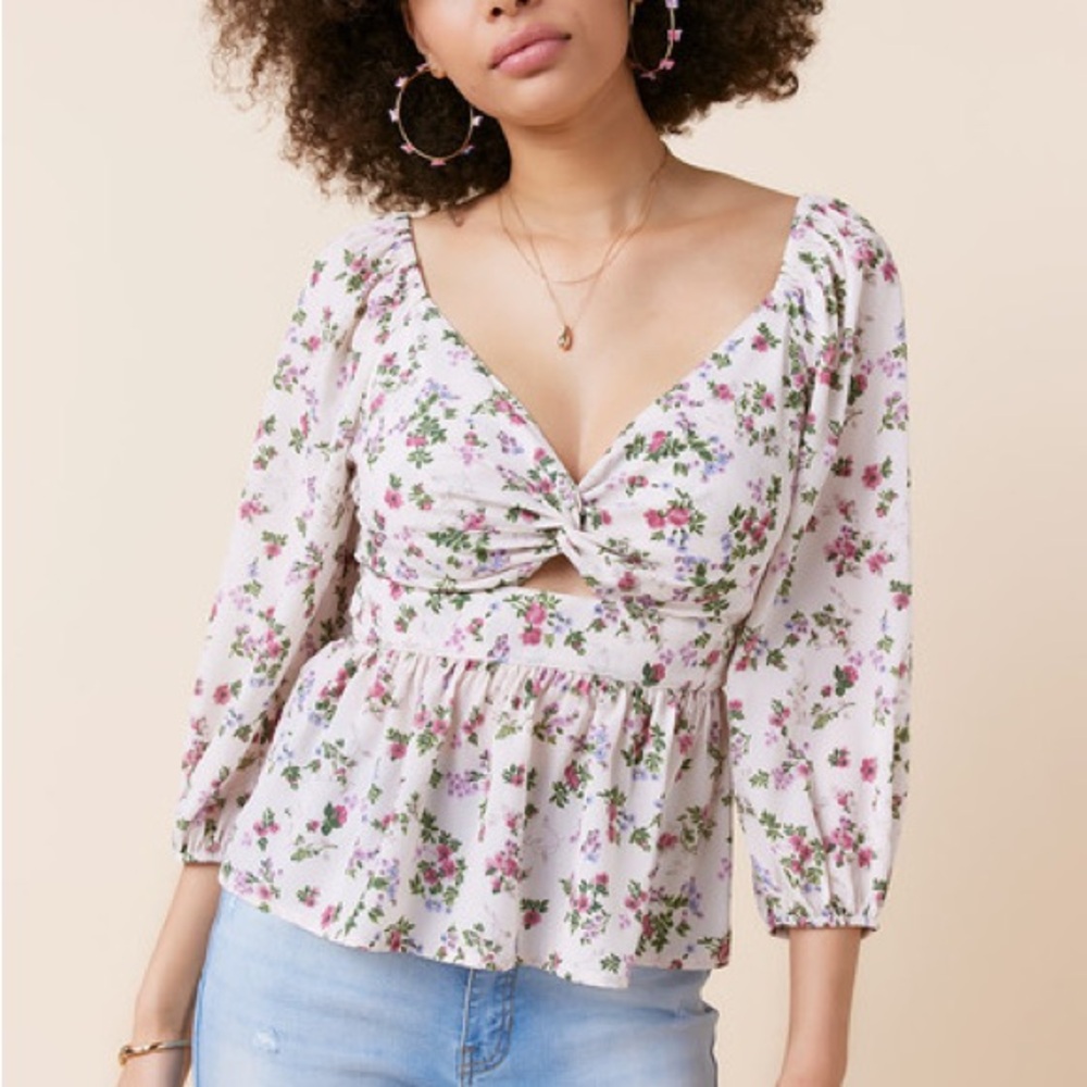 Floral Print Flowy Top